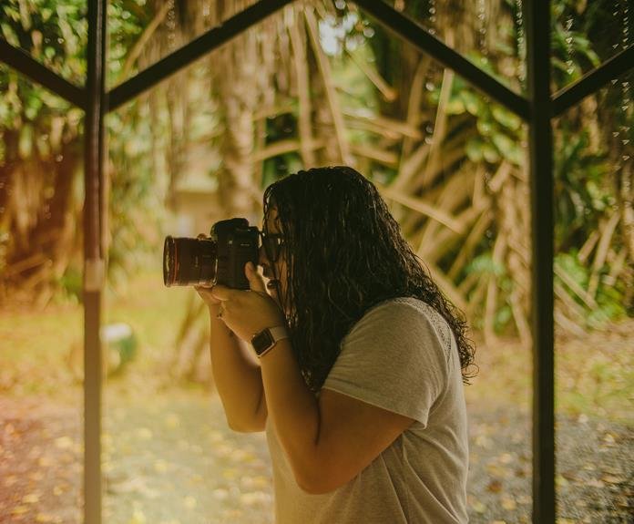 comparing mirrorless and dslr