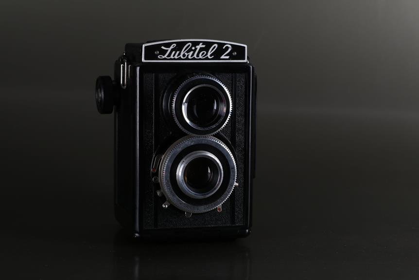 differences between pro and amateur camera systems
