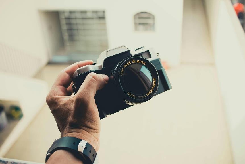 enhancing autofocus with firmware